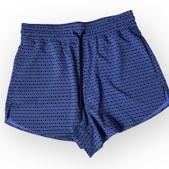 Athleta Pants - NWT Athleta Geometric Purple Crossroads Pocket Running Shorts Small